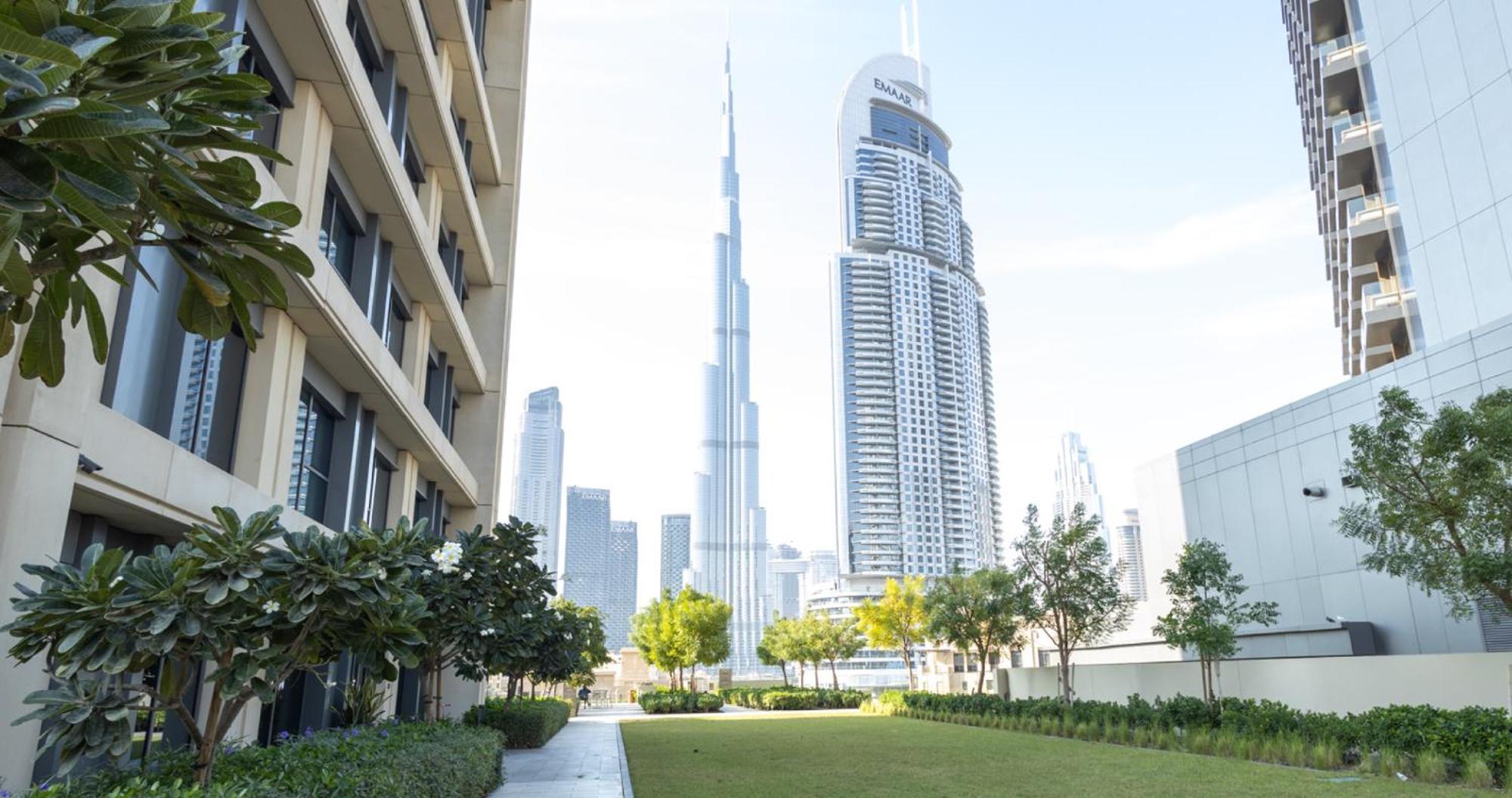 Ferienwohnung Mh - Burj Royal - Stunning 3Bhk - Ref5009 Dubai Exterior foto