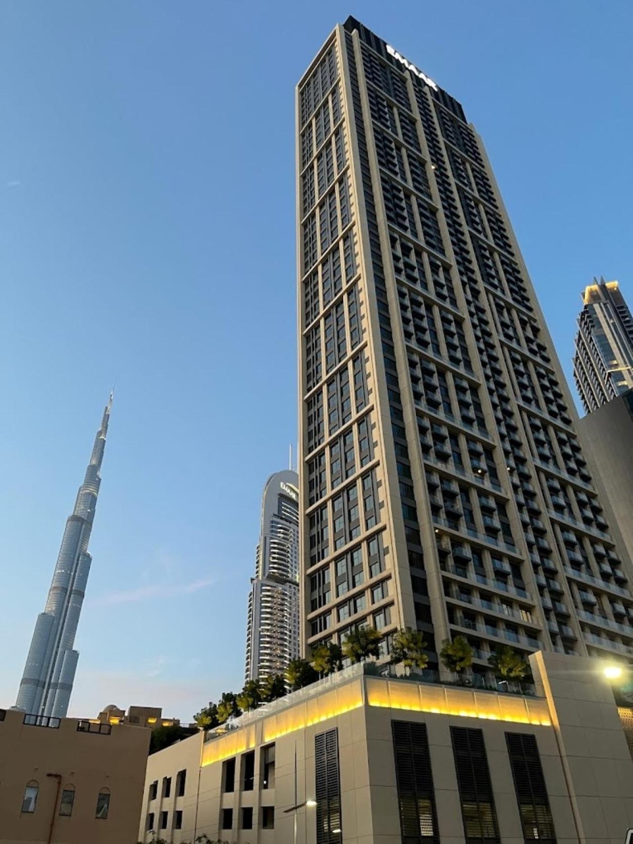 Ferienwohnung Mh - Burj Royal - Stunning 3Bhk - Ref5009 Dubai Exterior foto